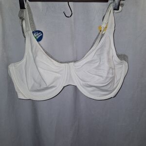 Fruit of the loomTwo pack NWT size 40C